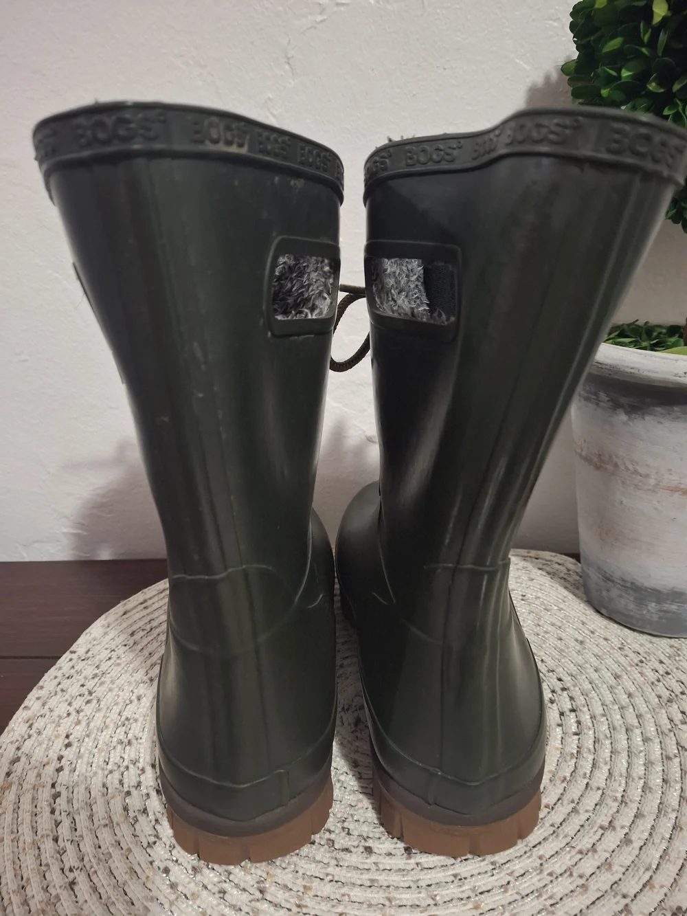 Bogs Women's Amanda Green Lace-Up Waterproof  Boots Size 8.